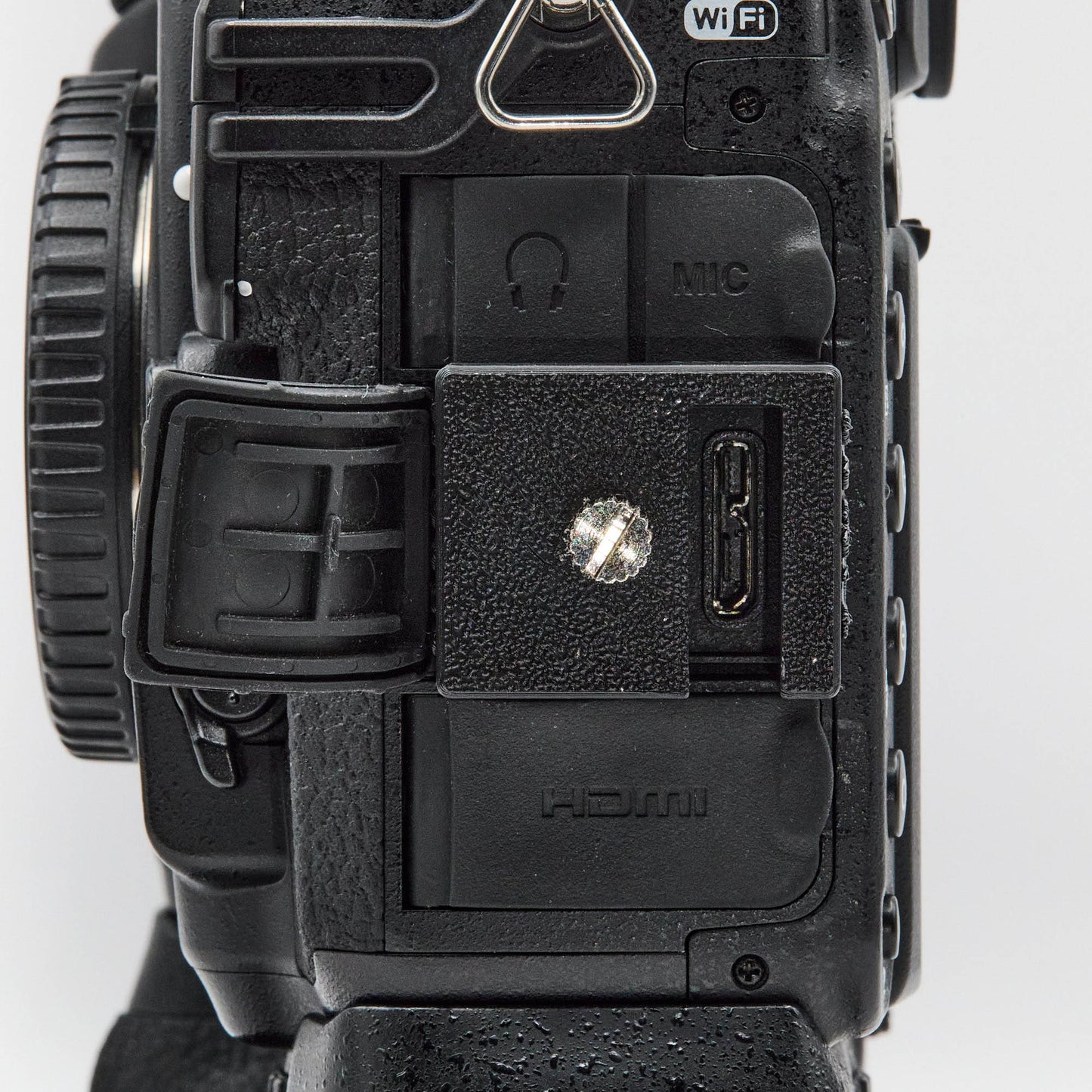 Django USB Port Guard - Nikon D850