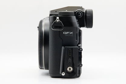 FUJIFILM GFX 50S II
